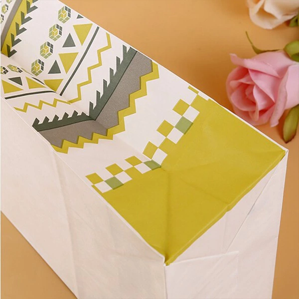 Colour Knowledge of Food Packaging Great Light Color Packaging Feels "Healthier"