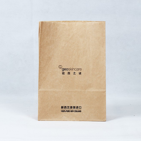 What are the characteristics of food grade packaging kraft paper ?