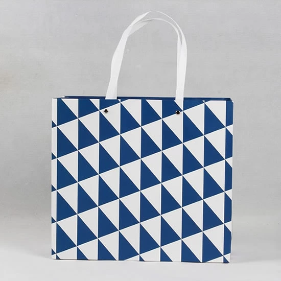 What do you need to pay attention to in order to make paper bags?